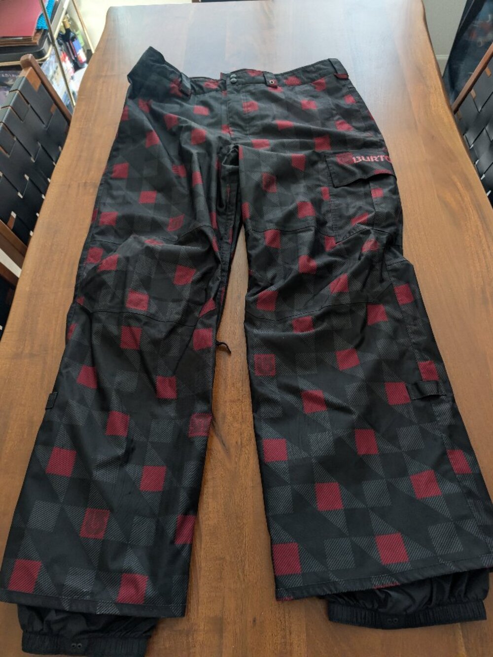 Burton DryRide Men's XXL Snowboard Ski Pants Black Red Plaid Waterproof